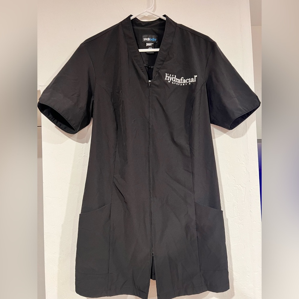 Hydrafacial branded esthetic smock